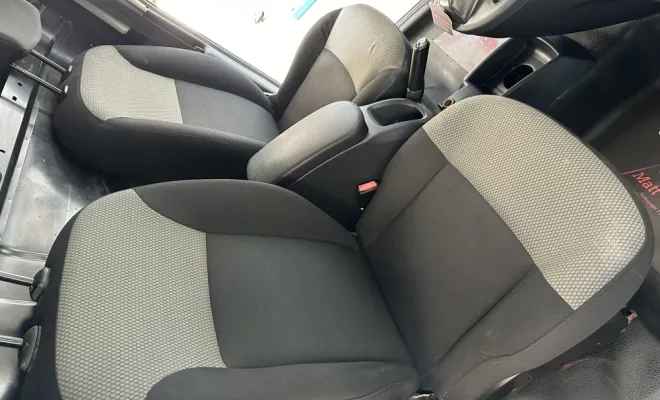 Nettoyage intérieur d'un Renault Kangoo à Nogent sur Oise , Beauvais, Matt Clean’ Car